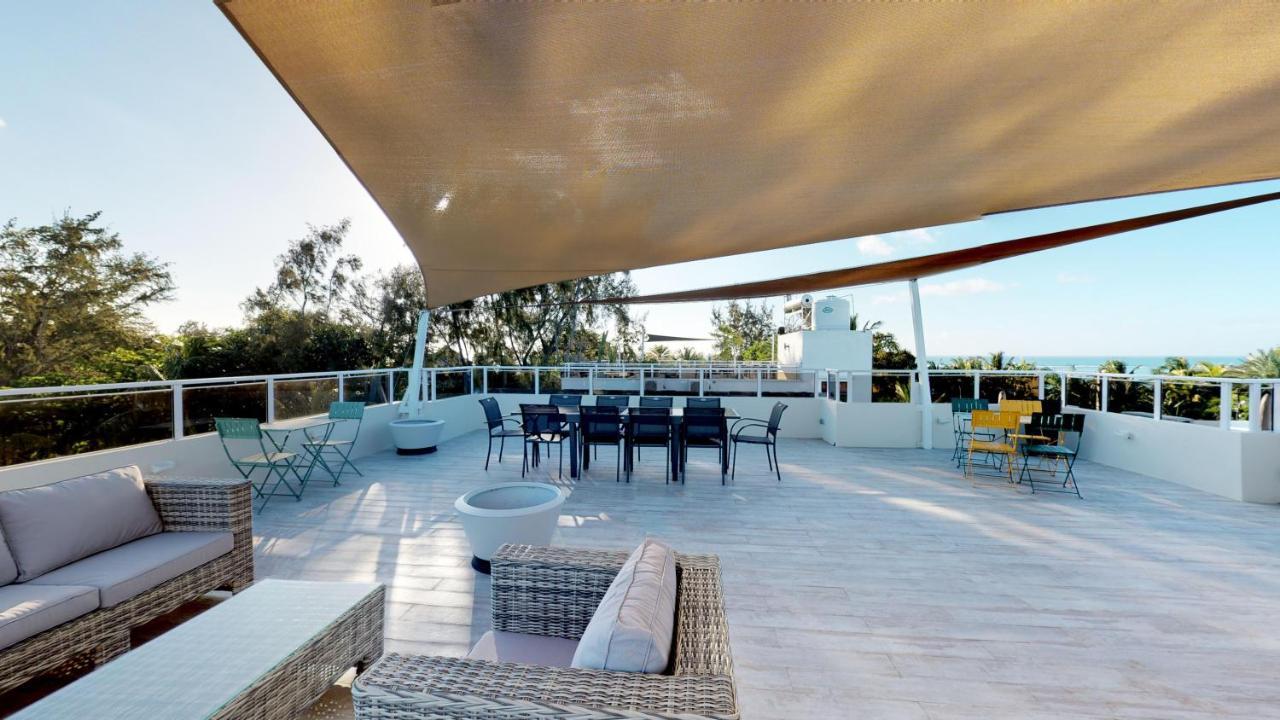 Penthouse - Private Roof Terrace - Sea & Mountain View Apartment Grand-Baie Exterior photo